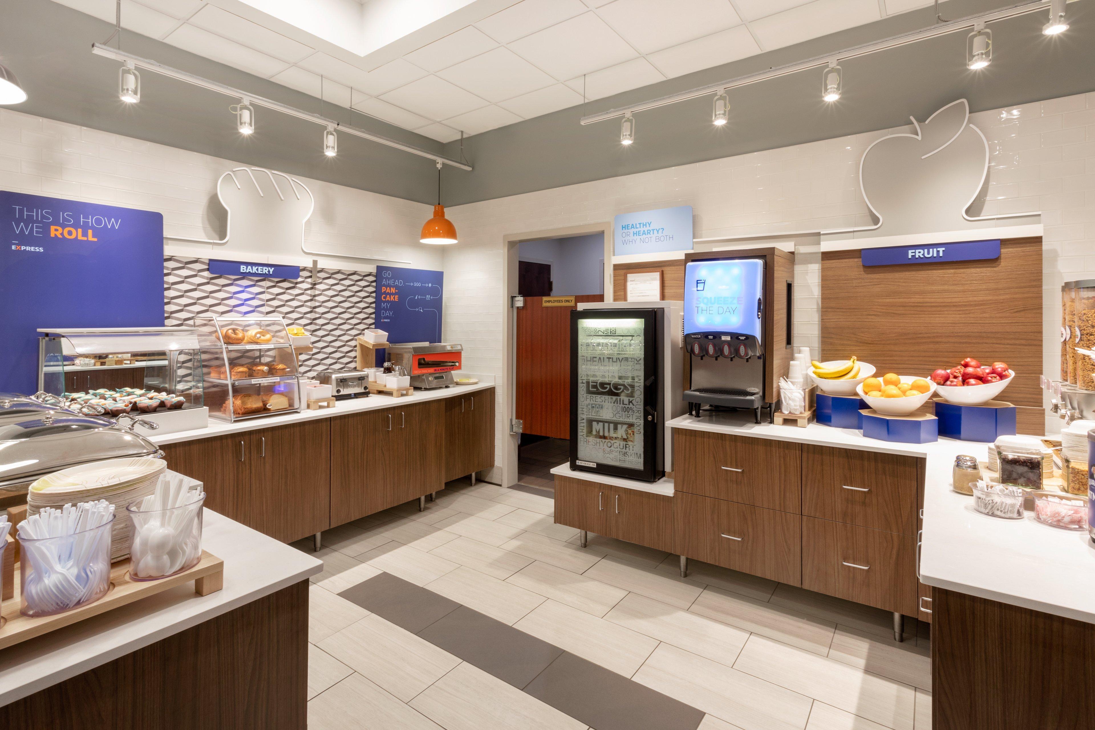 Holiday Inn Express Hotel & Suites Minneapolis-Downtown Convention Center By Ihg Exterior foto