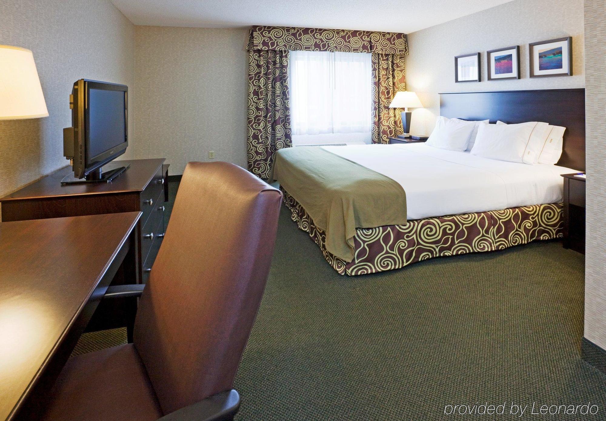 Holiday Inn Express Hotel & Suites Minneapolis-Downtown Convention Center By Ihg Exterior foto