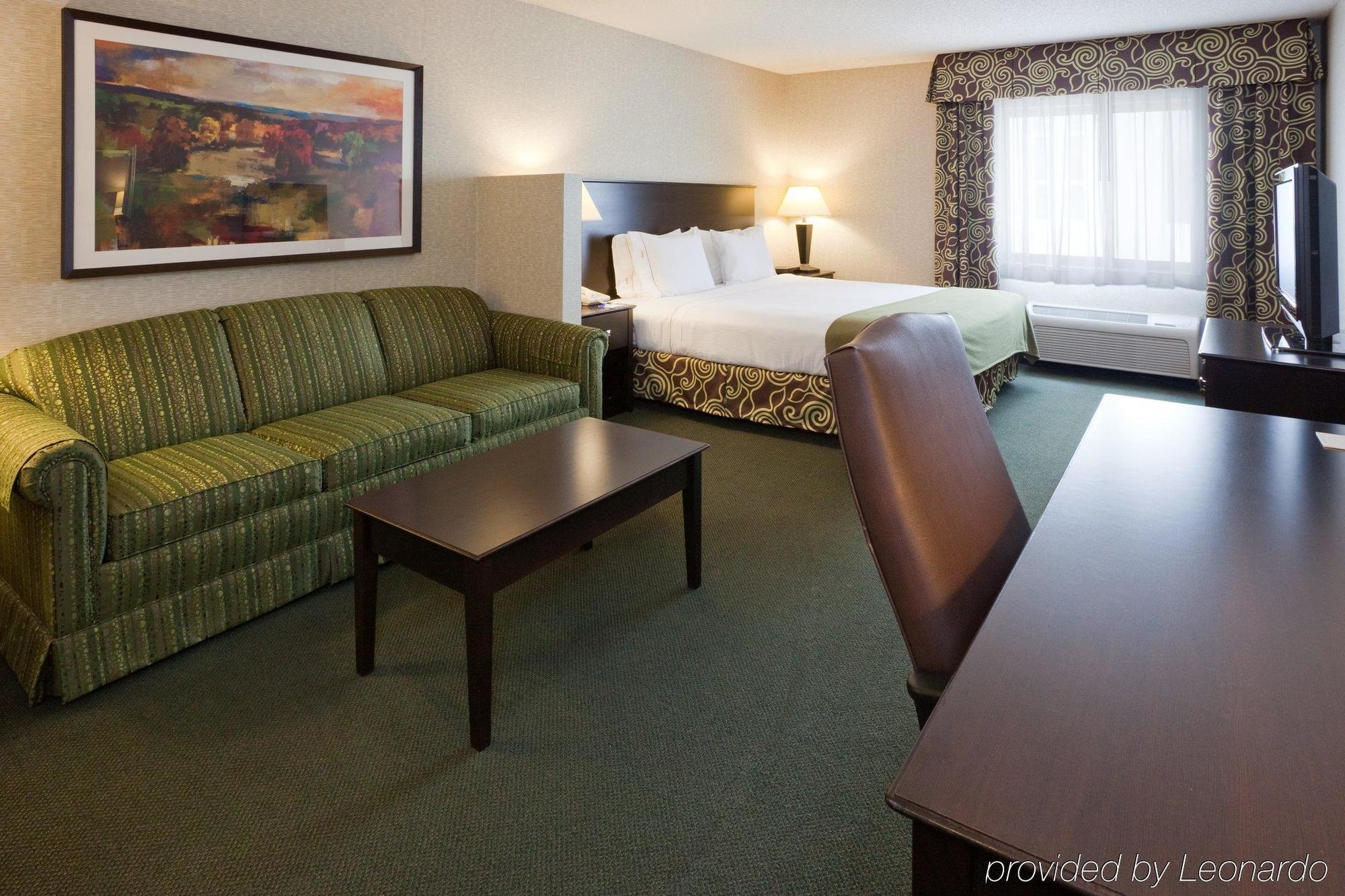 Holiday Inn Express Hotel & Suites Minneapolis-Downtown Convention Center By Ihg Exterior foto